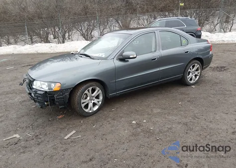 2009 Volvo S60 2.5T/2.5T Special Edition z USA, uszkodzony, nr VIN YV1RS592392733934